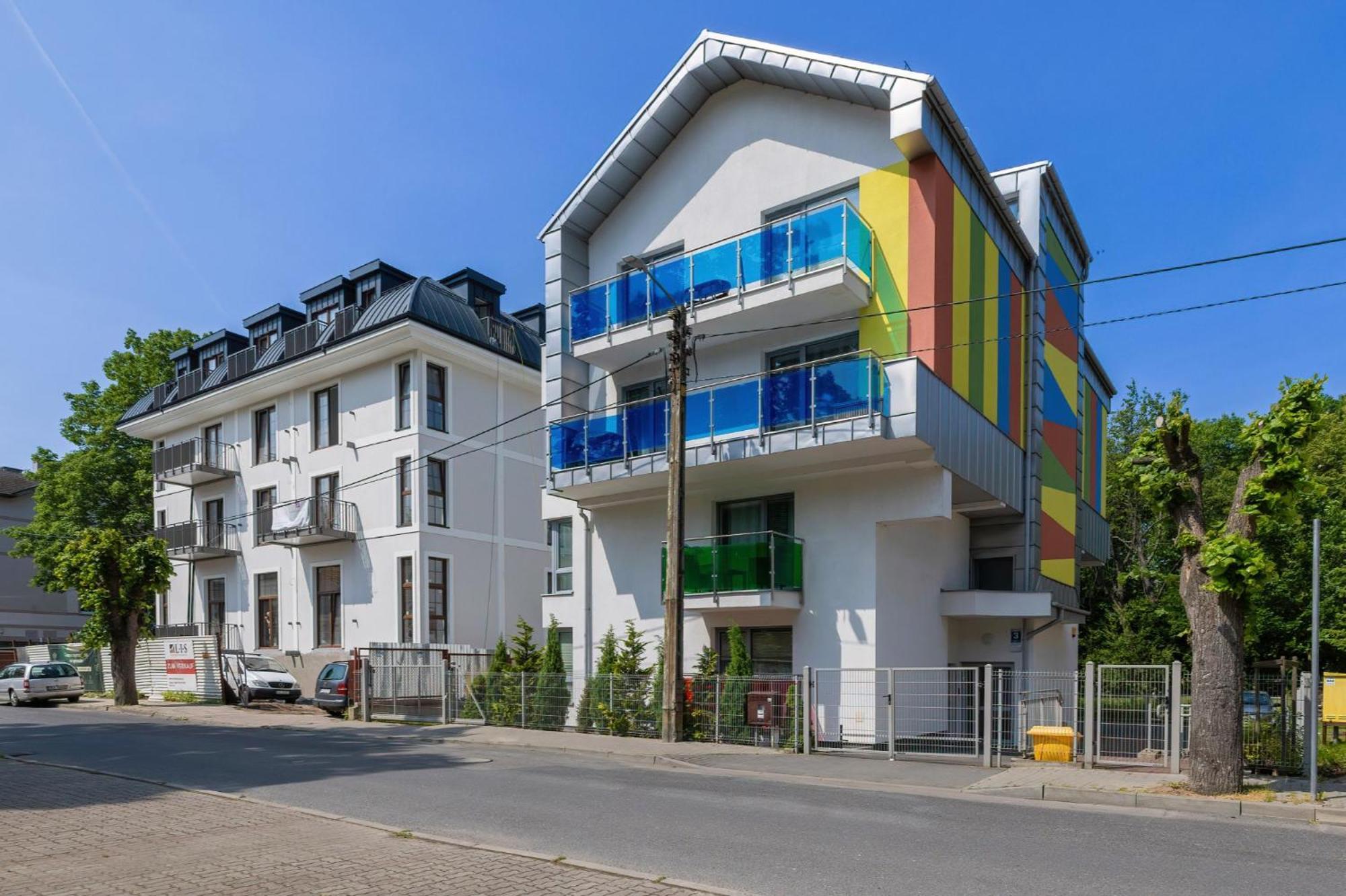 Kolorowe Balkony - Stylowy Apartament Nad Morzem By Noclegi Renters Miedzyzdroje Exterior photo